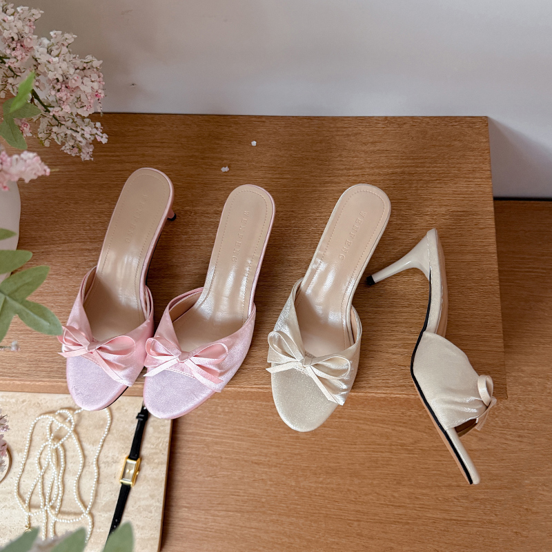 Slip Dress Satin - 2026 Modische Sommer-Sandalen mit dünnem Absatz,