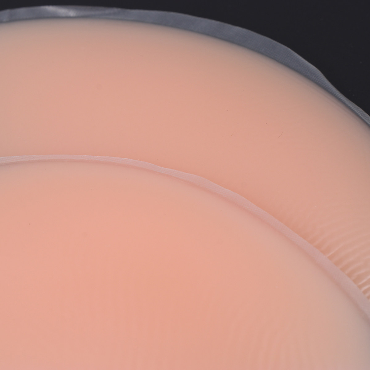 Ein Paar Brustpolster aus Sili – Silicone Bra Adhesive Bewertung und Preis